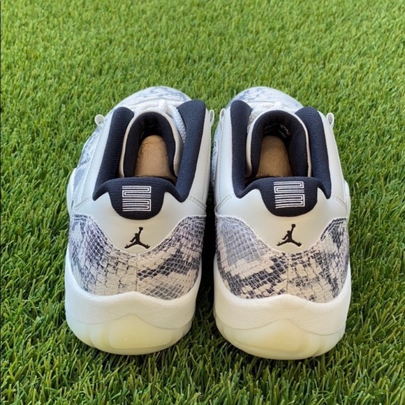 Air Jordan 11 Retro Low IE - Picture 3 of 6